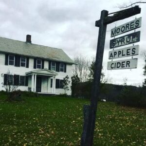 Apple and maple sign